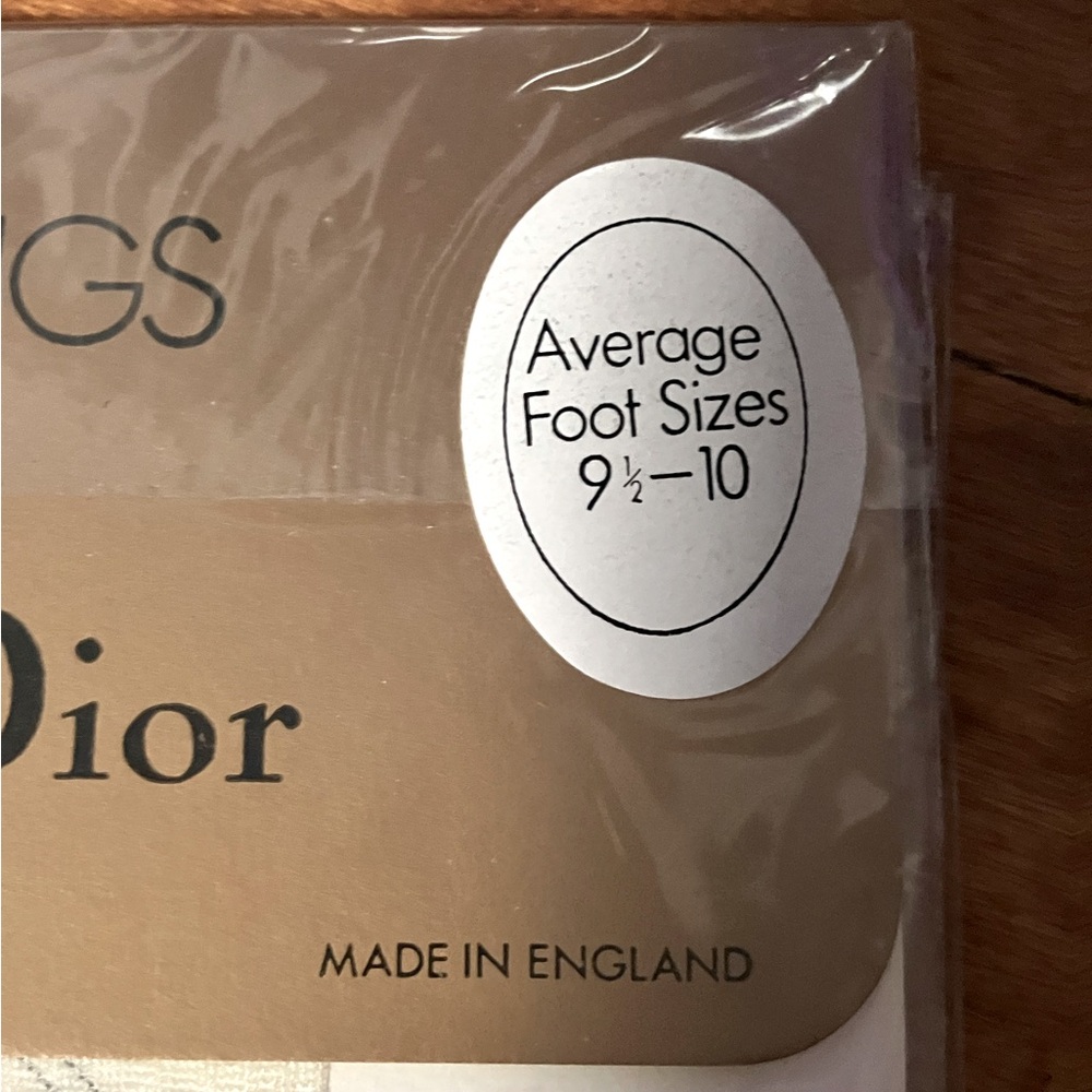 NWT Vintage Christian Dior 100% Silk Stockings Unopened - Size 9 1/2 - 10 - Picture 8 of 9